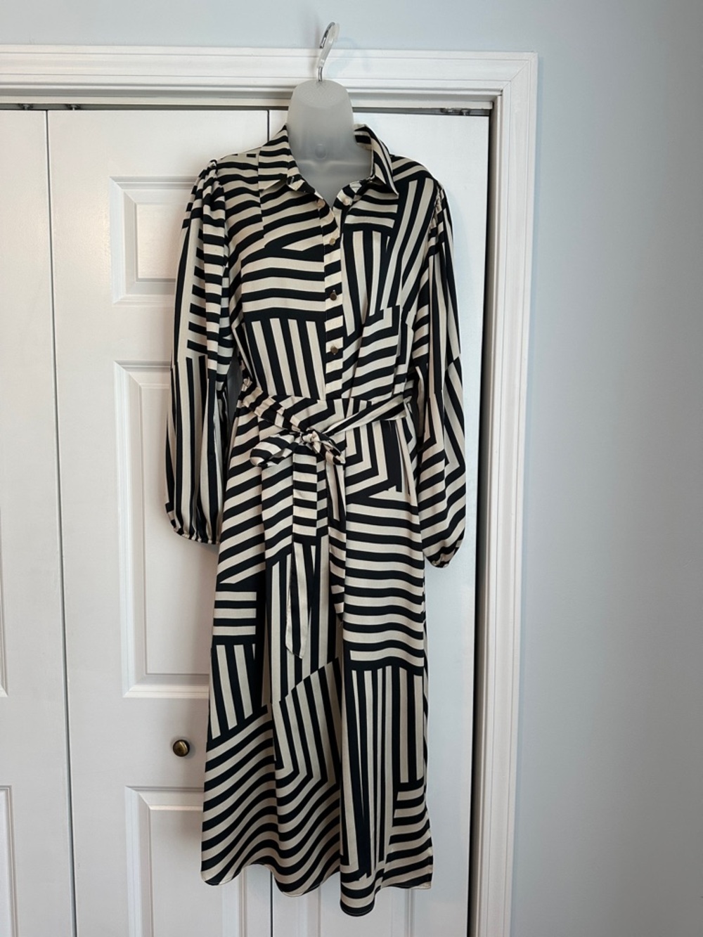 Black & Cream Geometric Shirt Dress with Tie Waist